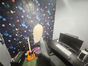 Office/playroom- click for photo gallery